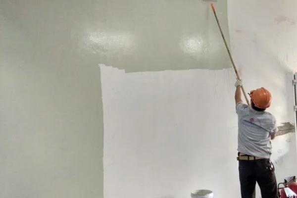 Lợi ích của sơn chống thấm trong nhà