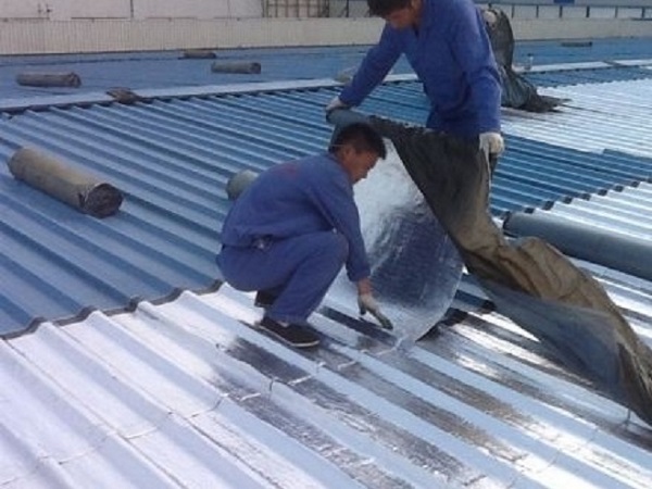 Chống thấm mái tôn một cách nhanh gọn