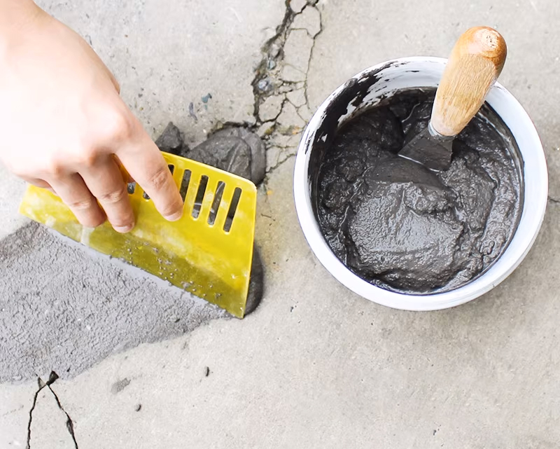 Trộn vữa sai tỷ lệ nước – xi măng – phụ gia