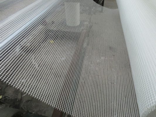 Vai trò của lưới sợi thủy tinh trong xây dựng