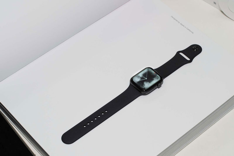 đồng hồ thông minh smartwatch apple watch series 4