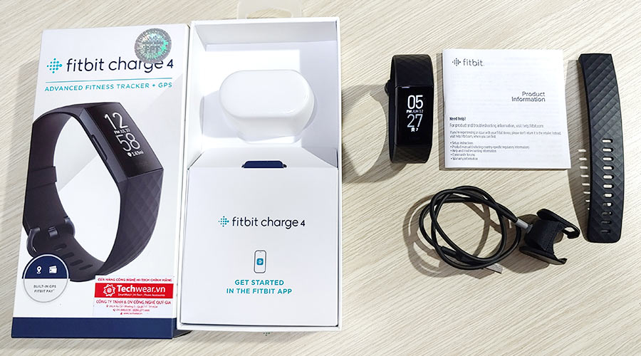Hình ảnh đập hộp đầu tiên về Fitbit Charge 4