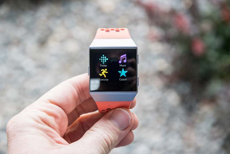 Đánh giá Fitbit Ionic 