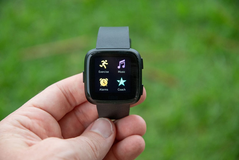 Đánh giá Fitbit Versa