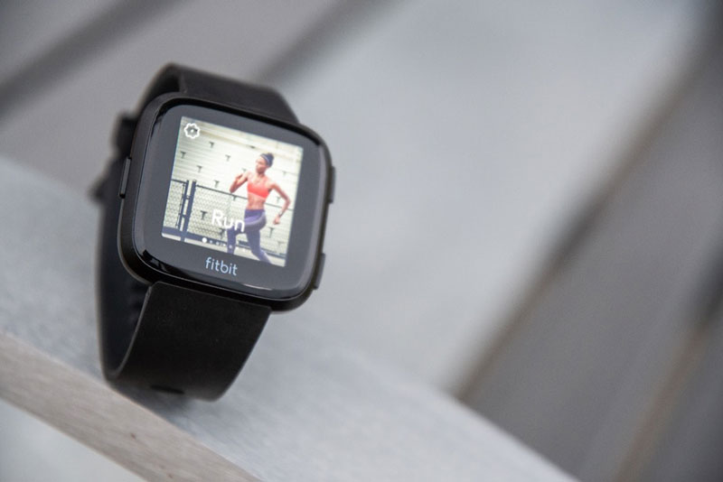 Đánh giá Fitbit Versa