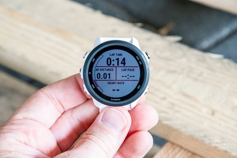 Đánh giá Garmin Forerunner 245 Music