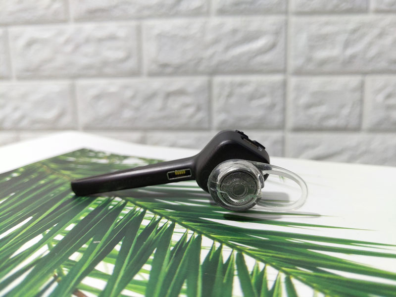 đánh giá Plantronics Voyager 3240