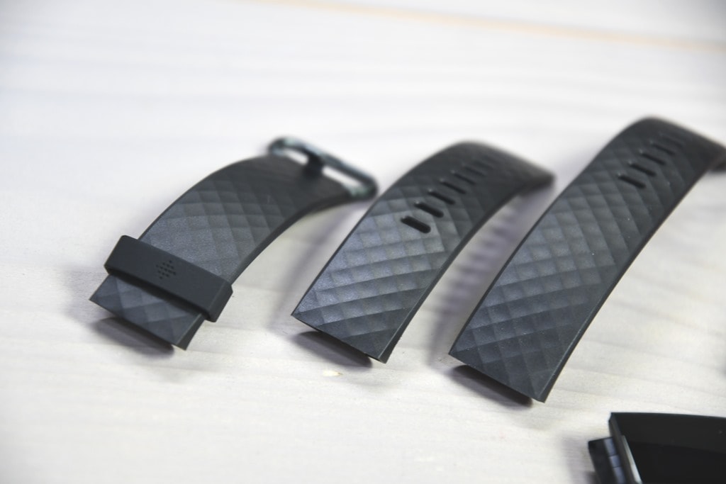 Fitbit Charge 4 - Đánh giá bởi TechWear.vn
