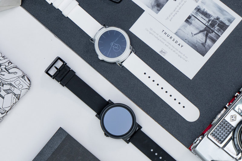 Đồng hồ thông minh Ticwatch E