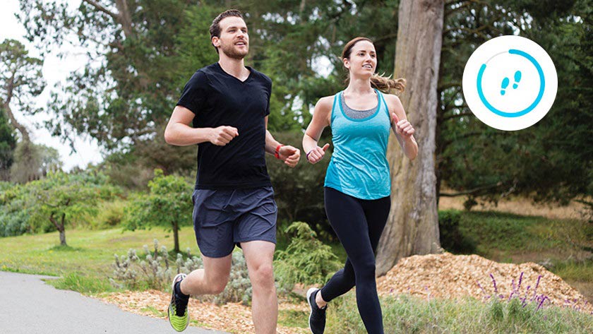 Fitbit Charge 4 nhắc nhở, khuyến khích vận động để nâng cao sức khỏe