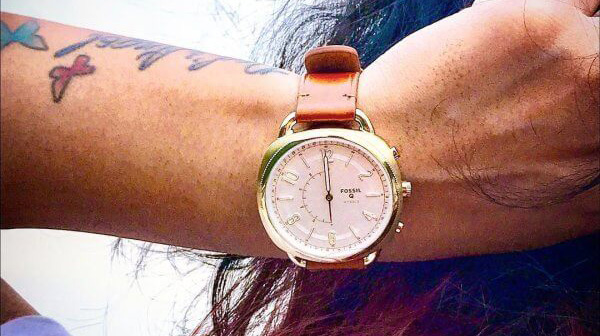 Đồng hồ thông minh Fossil Q Accomplice