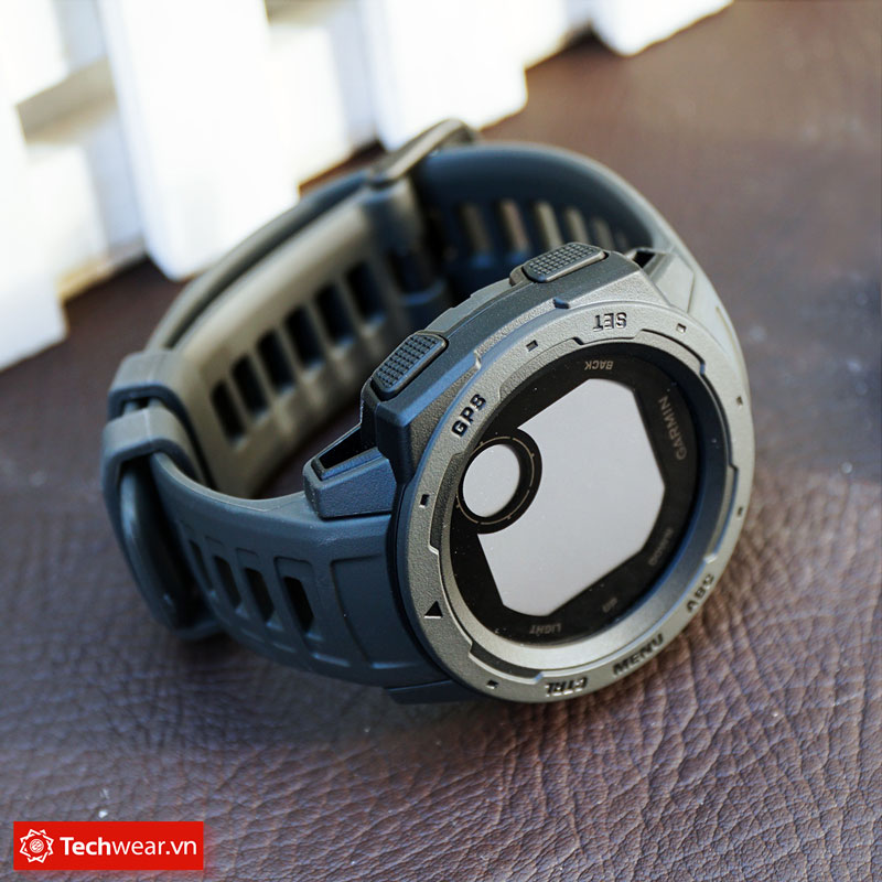 thông số Đồng hồ thể thao Garmin Instinct chuẩn quân đội Mỹ