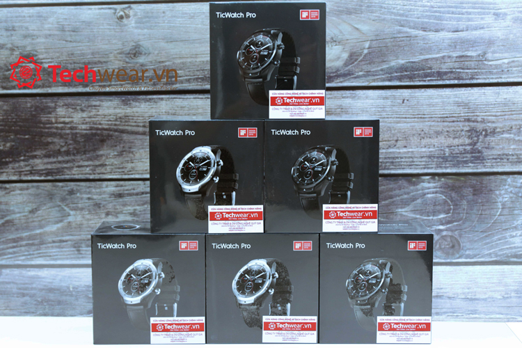 đồng hồ ticwatch pro quốc tế chính hãng