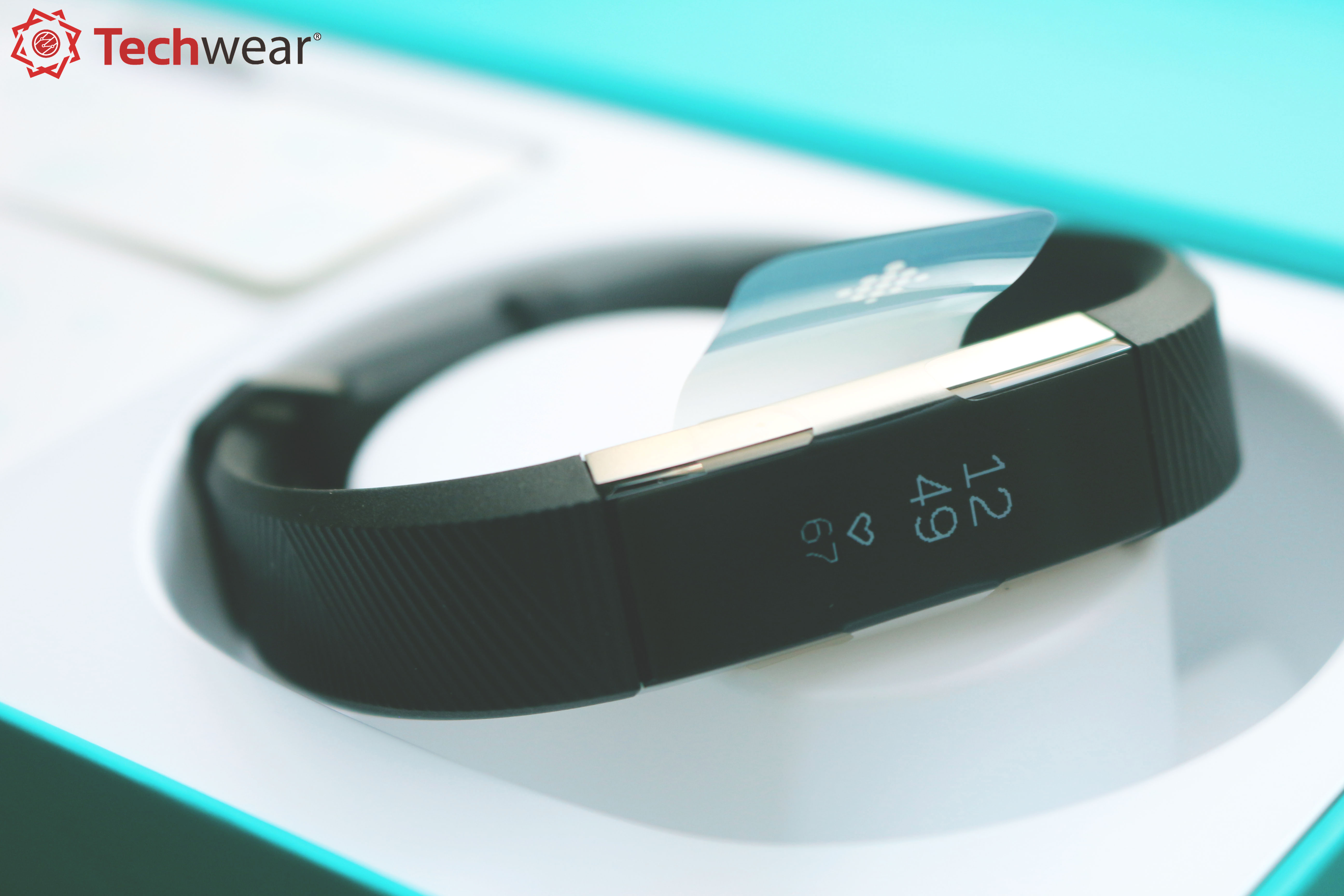 đồng hồ fitbit alta Hr techwear