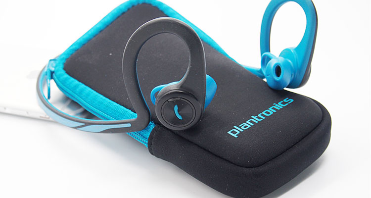 trên tay plantronics backbeat fit