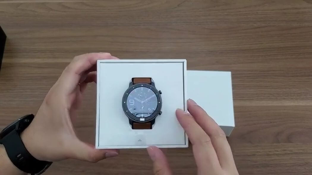 Mở hộp Amazfit GTR