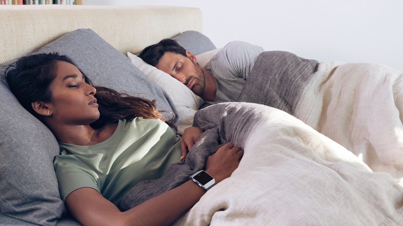 smartwatch theo dõi giấc ngủ như thế nào ?