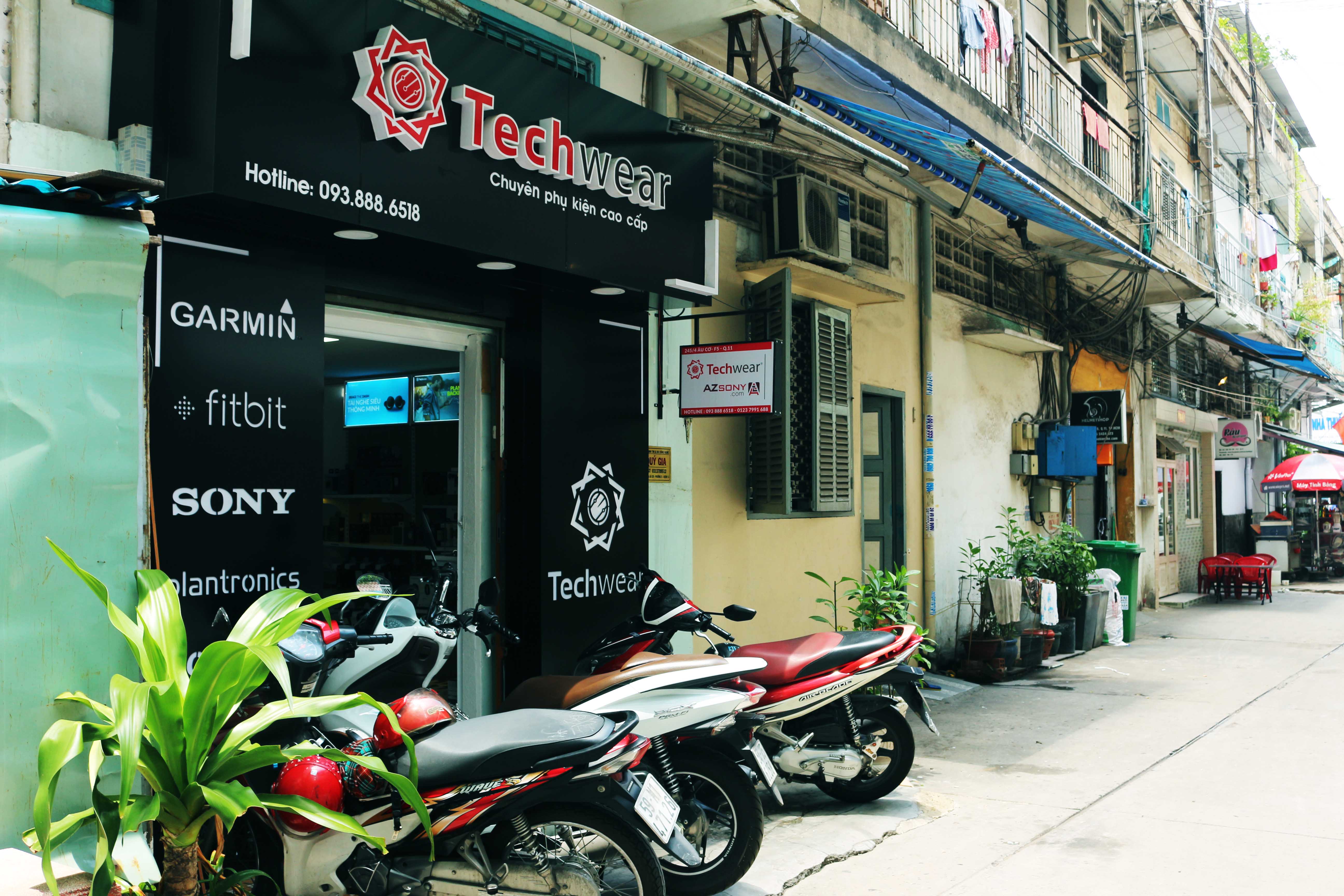 TechWear - CHUYÊN PHỤ KIỆN CAO CẤP