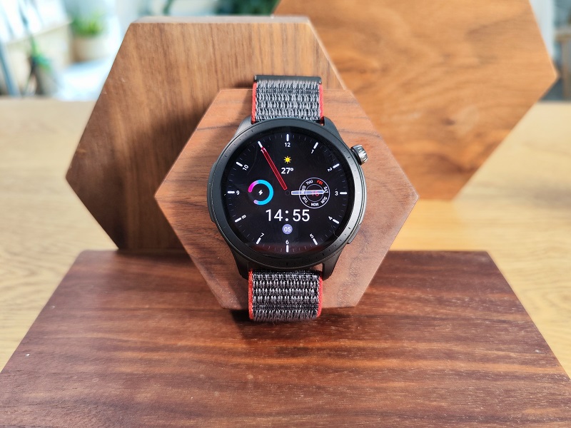 Đồng hồ Amazfit GTR 4