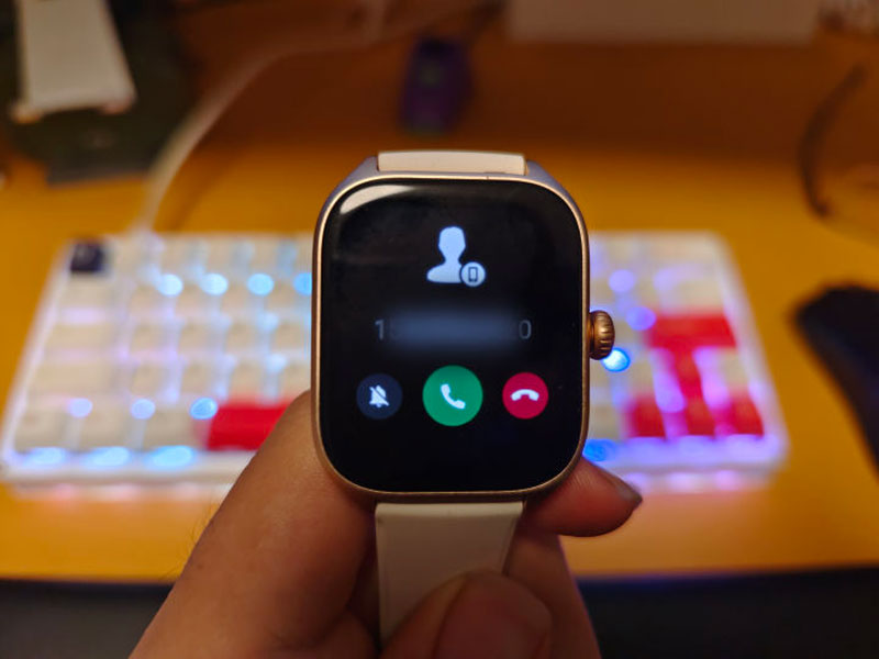 Đồng hồ Amazfit GTS 4 nghe gọi