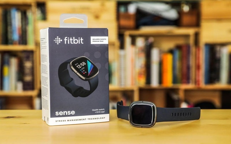 Đồng hồ Fitbit Sense