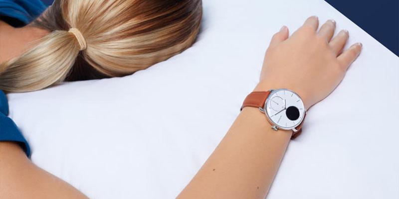 Đồng hồ hybrid Withings Scanwatch