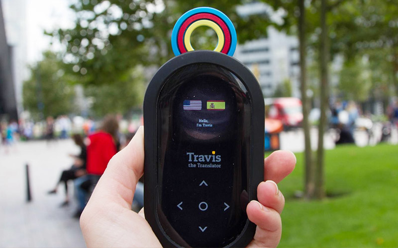 máy phiên dịch Travis ONE