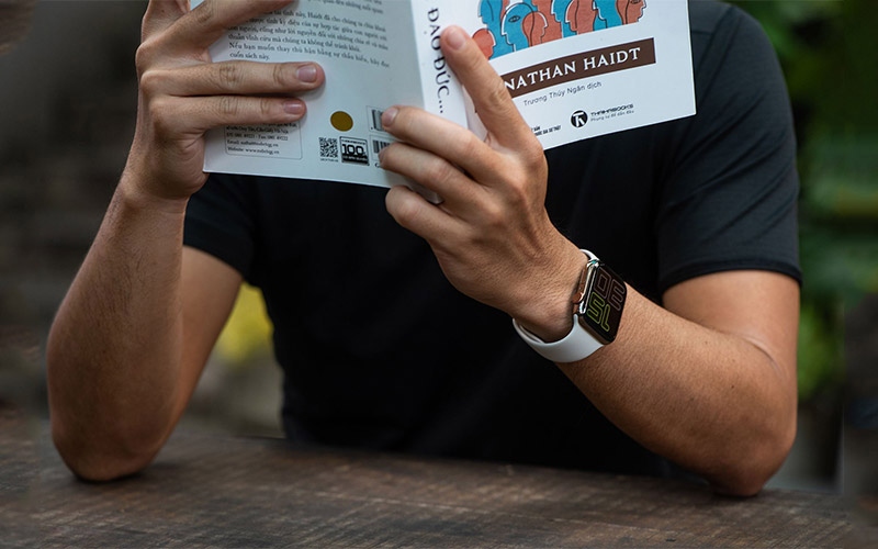 Đồng hồ thông minh Apple Watch Series 5