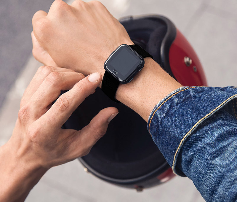 Mẫu đồng hồ Fitbit Versa 2