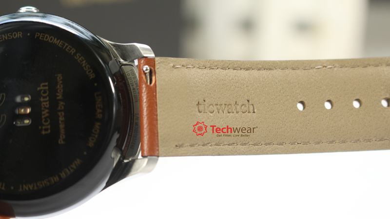 Ticwatch 2 Oak (Quốc tế)