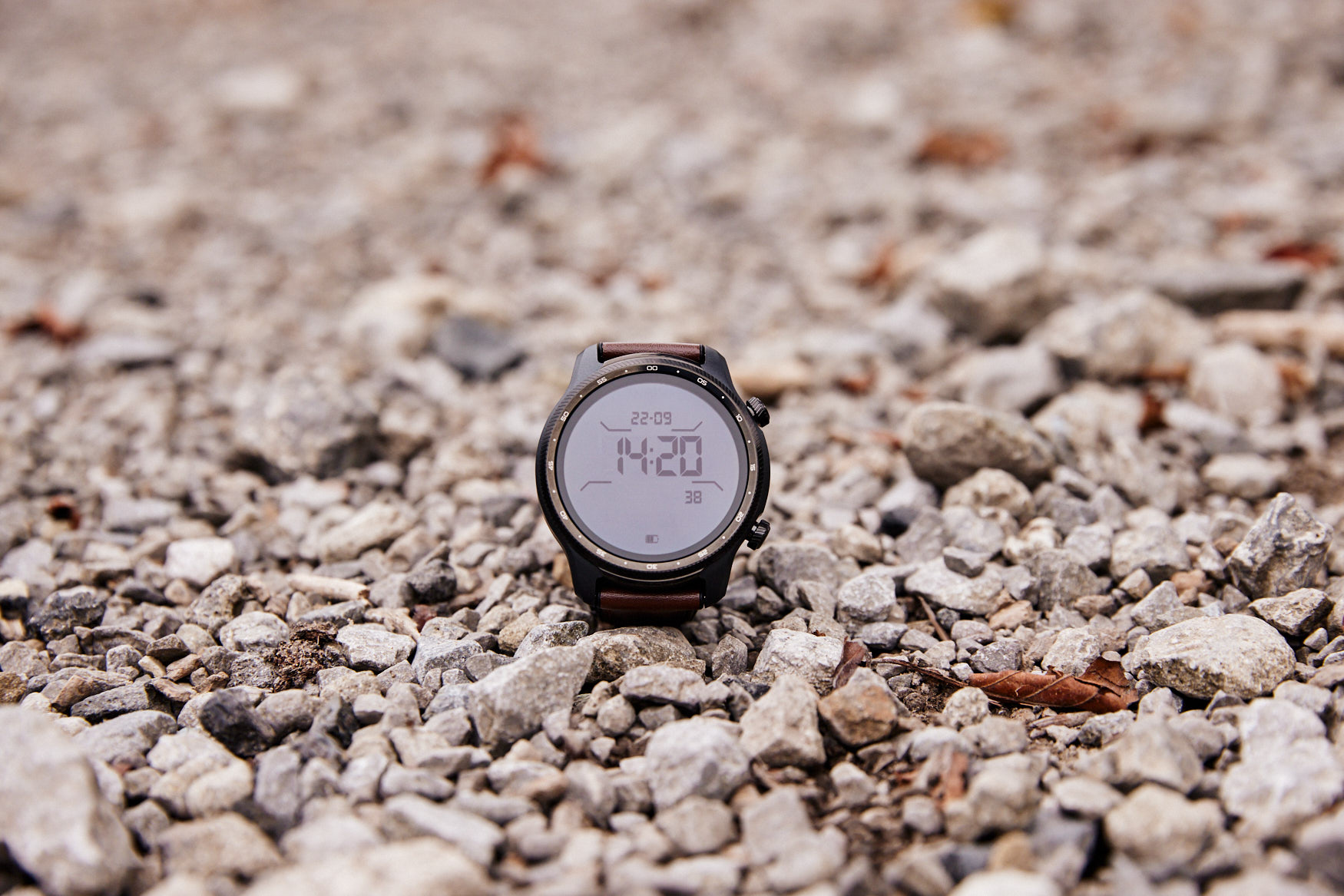 TicWatch Pro 3 Ultra GPS trên tay và những hình ảnh thực tế