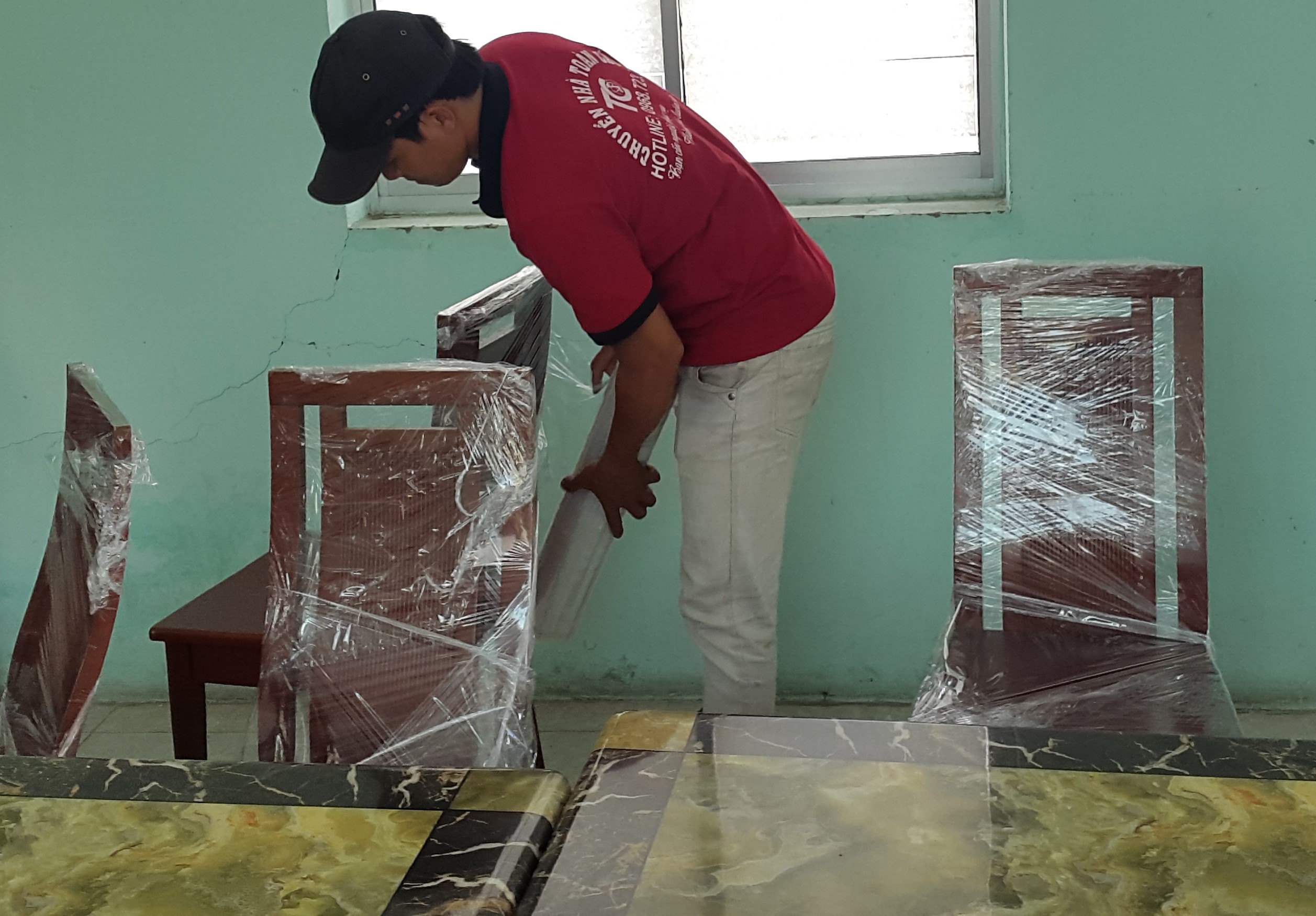 bao boc ban ghe chuyen van phong