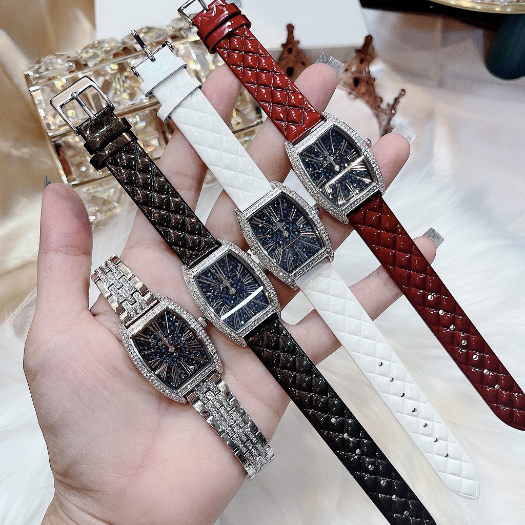 Blog-gia-ban-dong-ho-davena-chinh-hang-tai-viet-nam-hien-nay-timesstore-vn