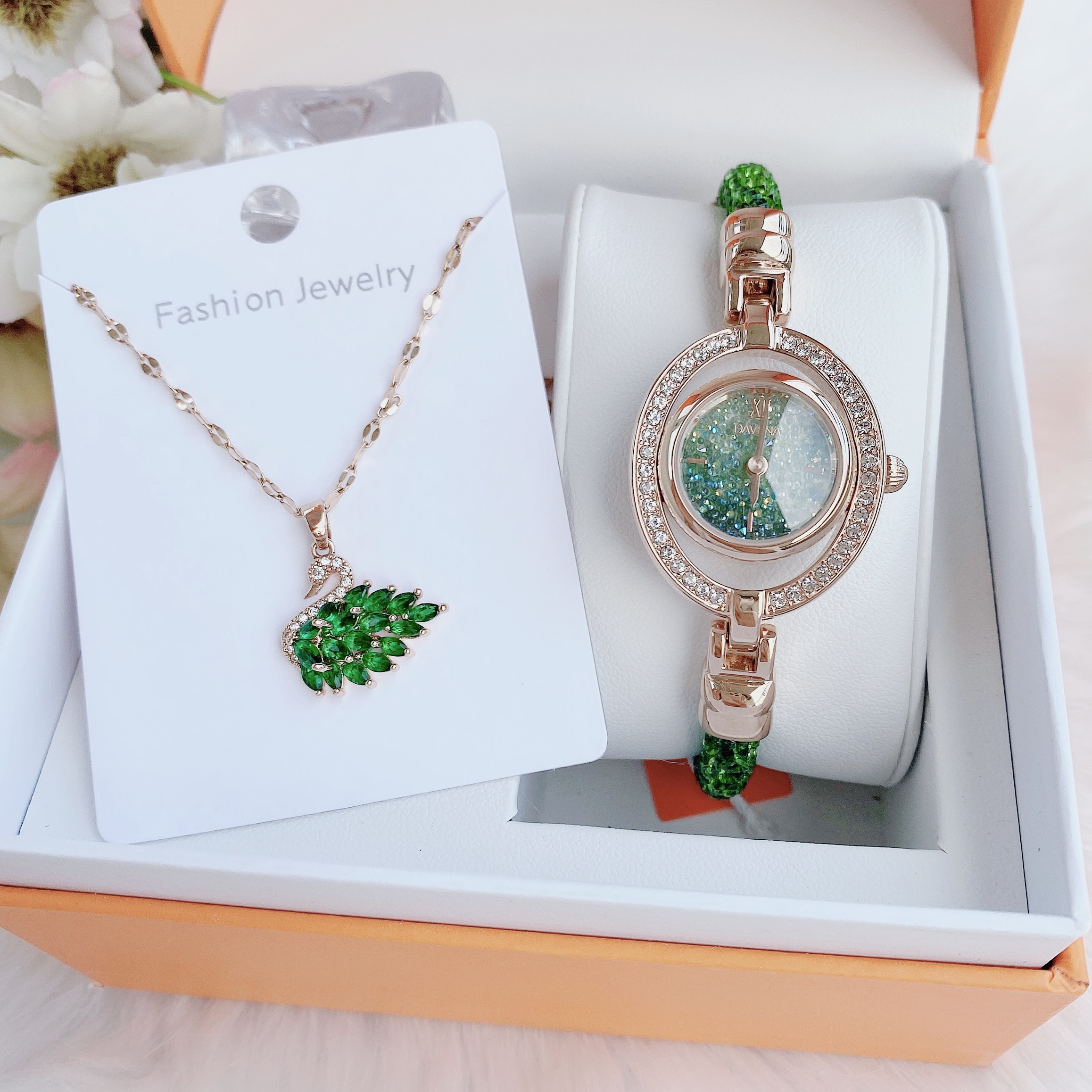 davena-watches-thuong-hieu-dong-ho-duoc-gioi-tre-ua-chuong-nhat-timesstore-vn