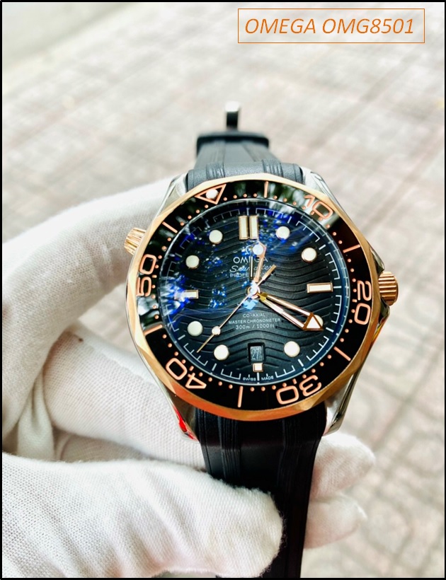 dong-ho-nam-omega-seamaster-automatic-007-day-cao-su-mat-den-dep-gia-re-timesstore-vn