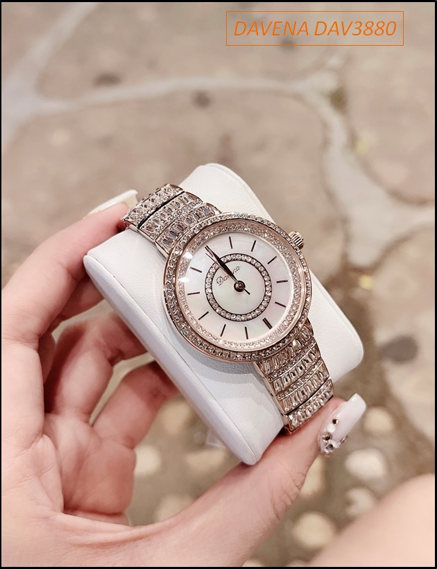 top-10-dong-ho-davena-mat-tron-dep-sang-trong-nhat-2021-timesstore-vn