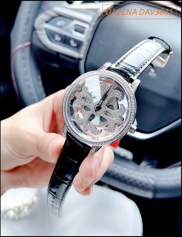 top-10-dong-ho-davena-mat-tron-dep-sang-trong-nhat-2021-timesstore-vn