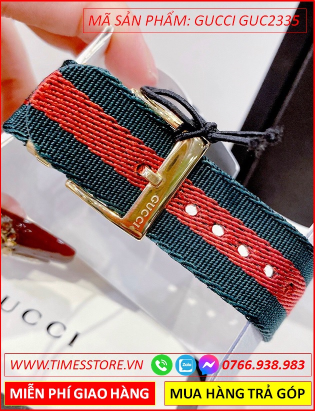 dong-ho-nu-gucci-unisex-mat-ran-vang-gold-day-vai-xanh-do-timesstore-vn