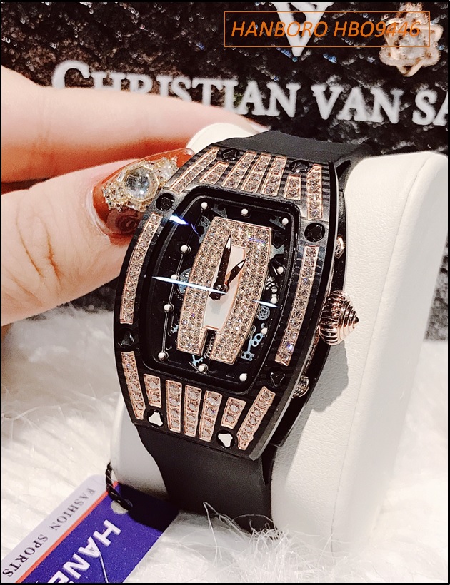 dong-ho-nu-hanboro-phien-ban-richard-mille-23-ty-mat-oval-swarovski-rose-gold-day-silicone-trang-hotgirl-dep-gia-re-timesstore