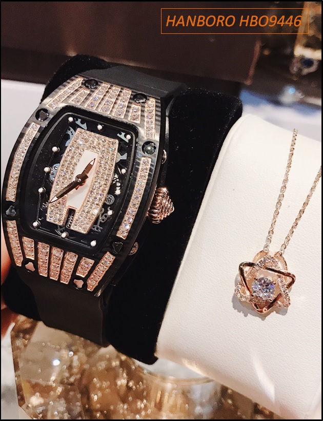 dong-ho-nu-hanboro-phien-ban-richard-mille-23-ty-mat-oval-swarovski-rose-gold-day-silicone-trang-hotgirl-dep-gia-re-timesstore