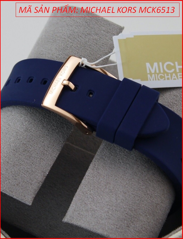 dong-ho-nu-michael-kors-janelle-mat-hoa-tiet-logo-rose-gold-sillicone-xanh-navy-timesstore-vn