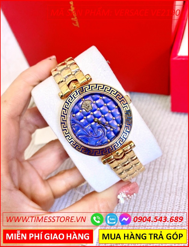 dong-ho-nu-versace-mat-tron-hoa-tiet-mat-xanh-day-full-vang-gold-dep-cao-cap-timesstore-vn