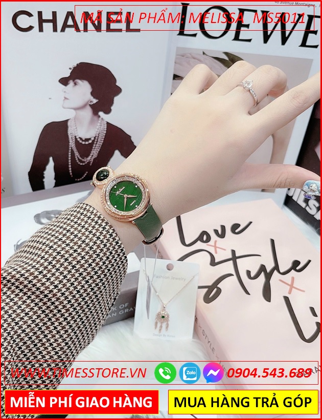 set-dong-ho-nu-melissa-mat-tron-mau-xanh-la-dinh-da-day-da-xanh-thoi-trang-dep-gia-re-timesstore-vn