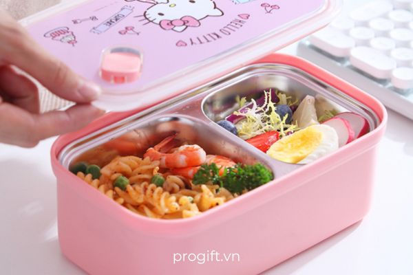 Hộp đựng cơm trưa là món quà hữu ích giúp chị em dễ dàng điều chỉnh dinh dưỡng