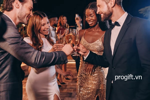 Mẫu những câu chúc Tết Sếp hay ngắn gọn