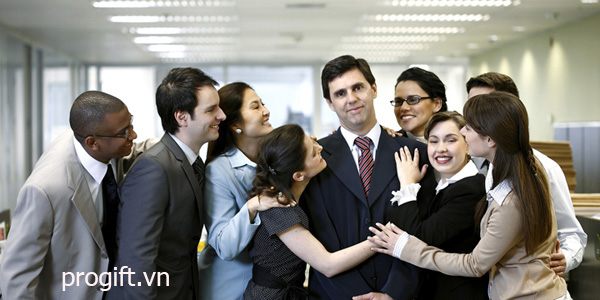 Hãy chuẩn bị một vài lời chúc tiếng Anh dành cho sếp ngoại quốc