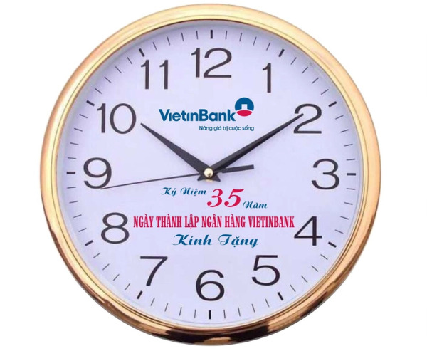 Mẫu đồng hồ mặt nhựa truyền thống