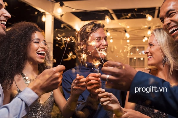 Nên gửi lời chúc Tết tiếng Anh dành cho Sếp là người ngoại quốc