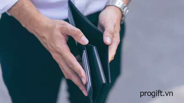 Tặng ví cho người thân cần phù hợp nhu cầu, sở thích