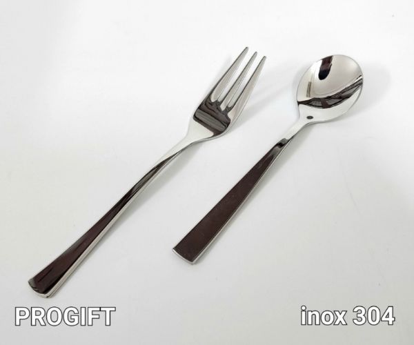 Bộ muỗng nĩa inox 304 có màu ánh bạc